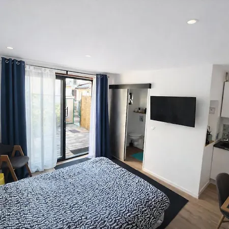 Apartament Urbaine Calme & Terrasse Privee